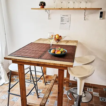 Homestay Bright And Quiet Near The Beach Valencia